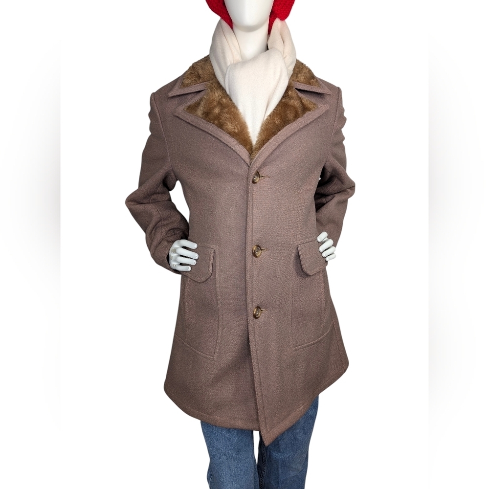 Vintage MacMor Canada Wool Coat With Faux Shearling Trim | Unisex | Medium - Picture 11 of 13